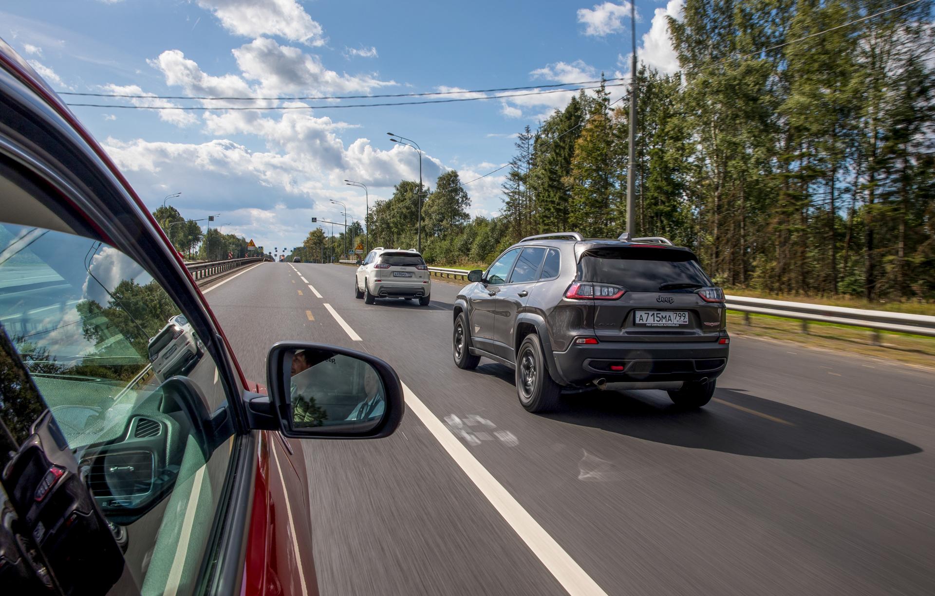 Путешествие на машине: Москва — Брест за рулем Jeep