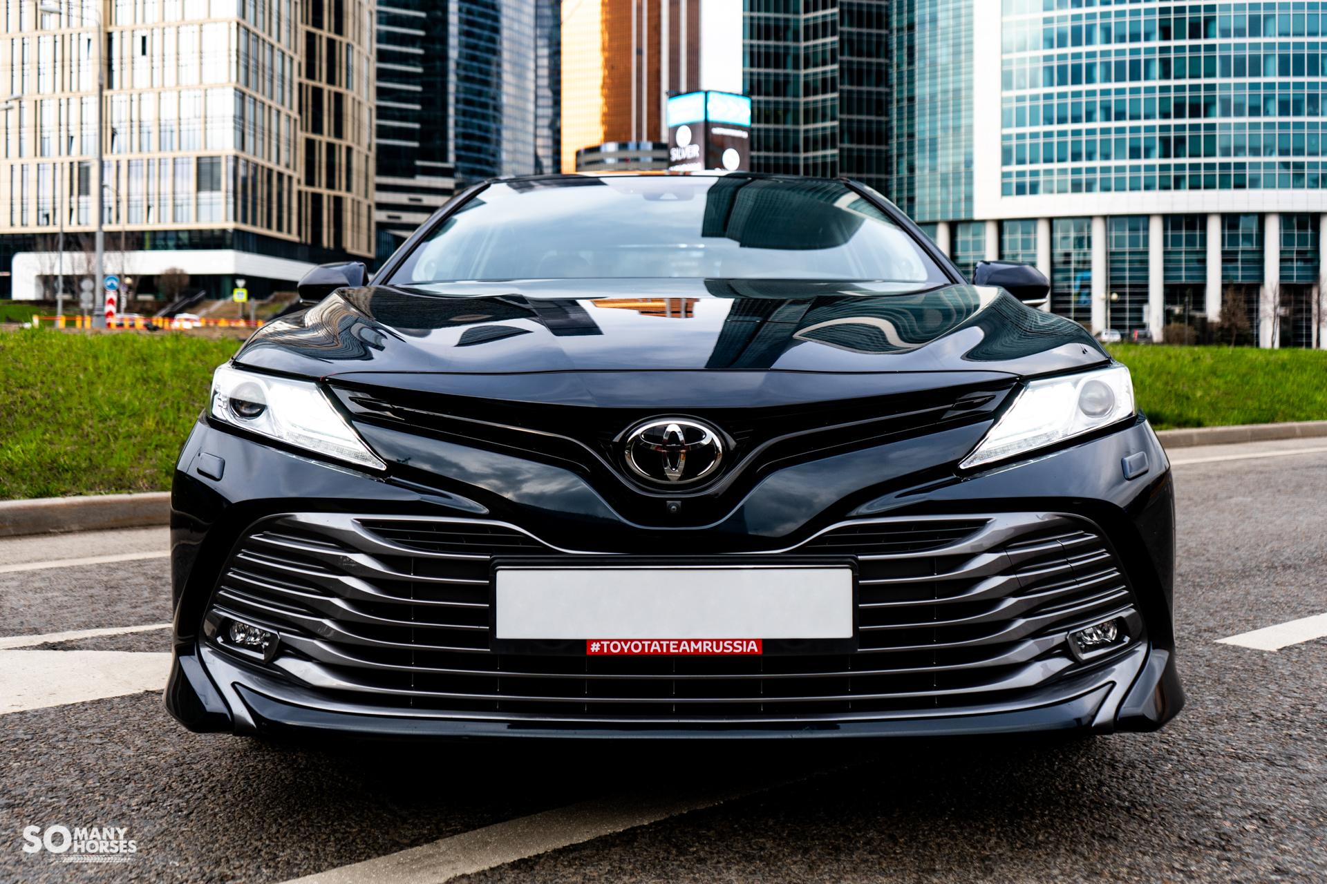 Тест-драйв Toyota Camry XV70. Бизнес-класс нового стиля