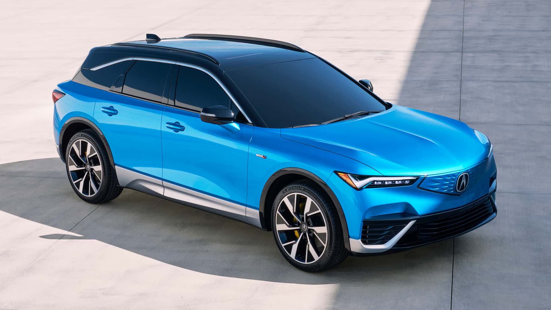 Acura показала возрождённый кроссовер ZDX