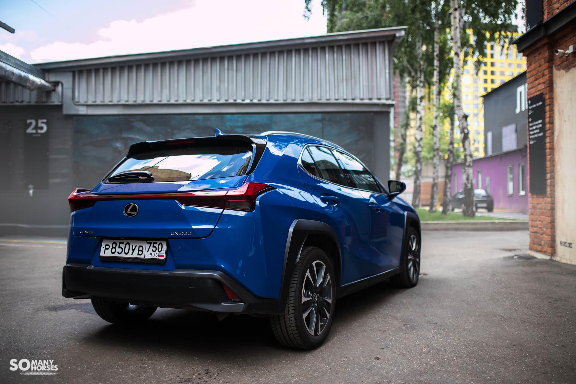 Тест-драйв Lexus UX 200: постигая дзен