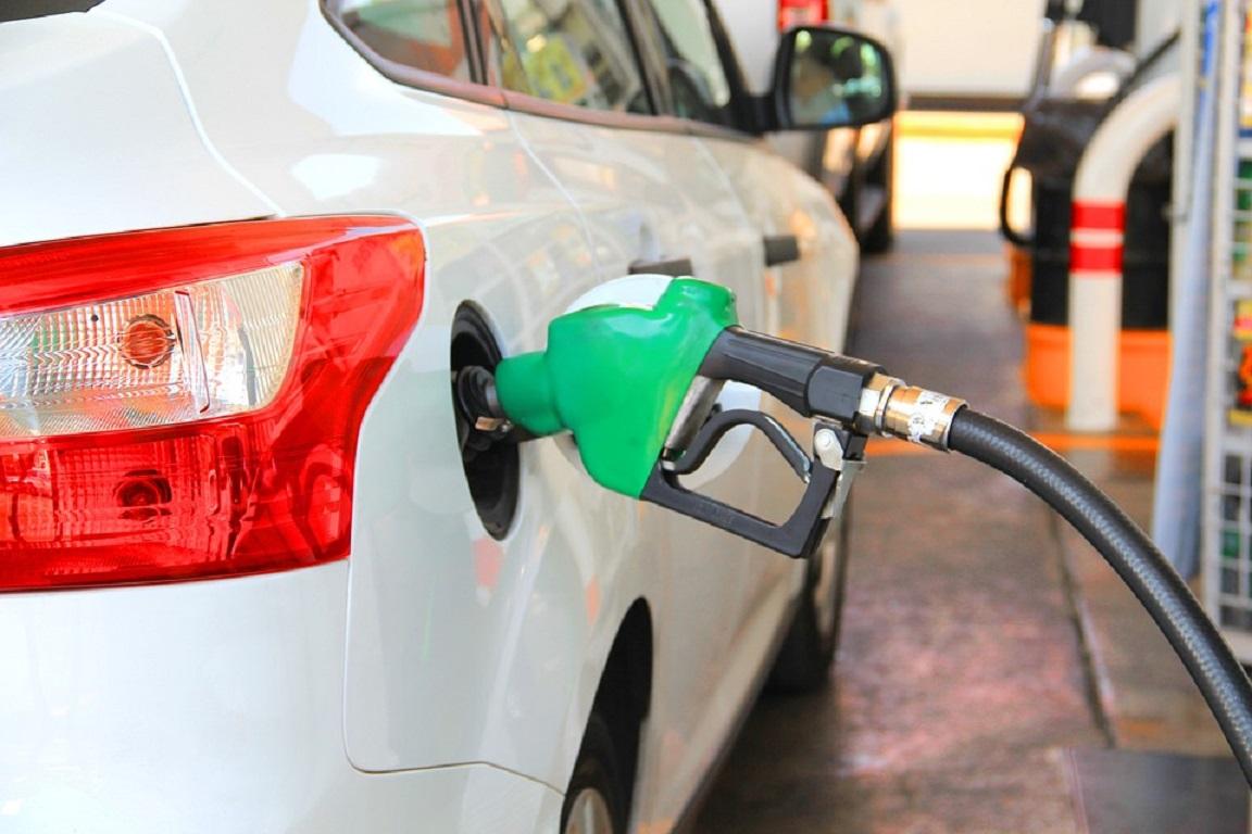 Подвоз топлива (бензин / дизель) до вашей машины