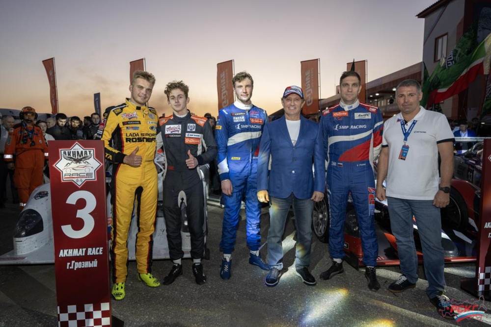 Smp Racing форма 2014 f1