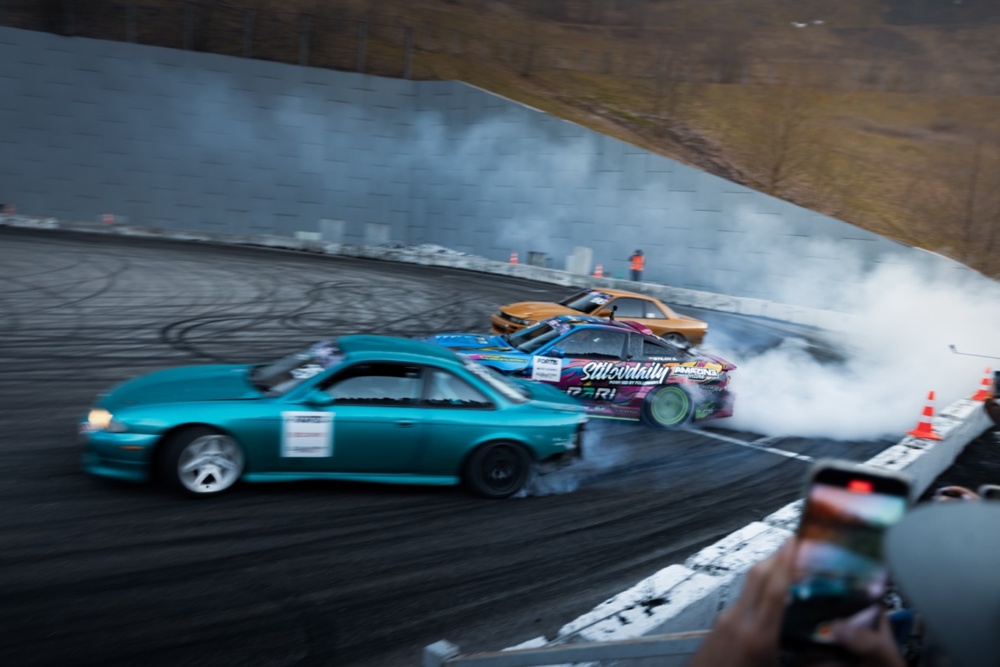 BOMB7270 — крупный размер