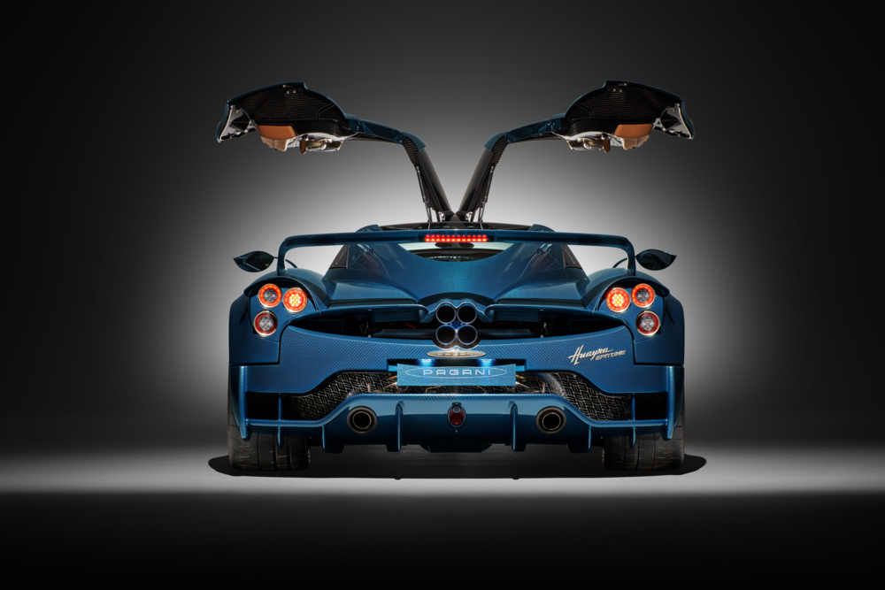 Pagani-Huayra-Epitome_4-1_Posteriore_Portiere-aperte-B