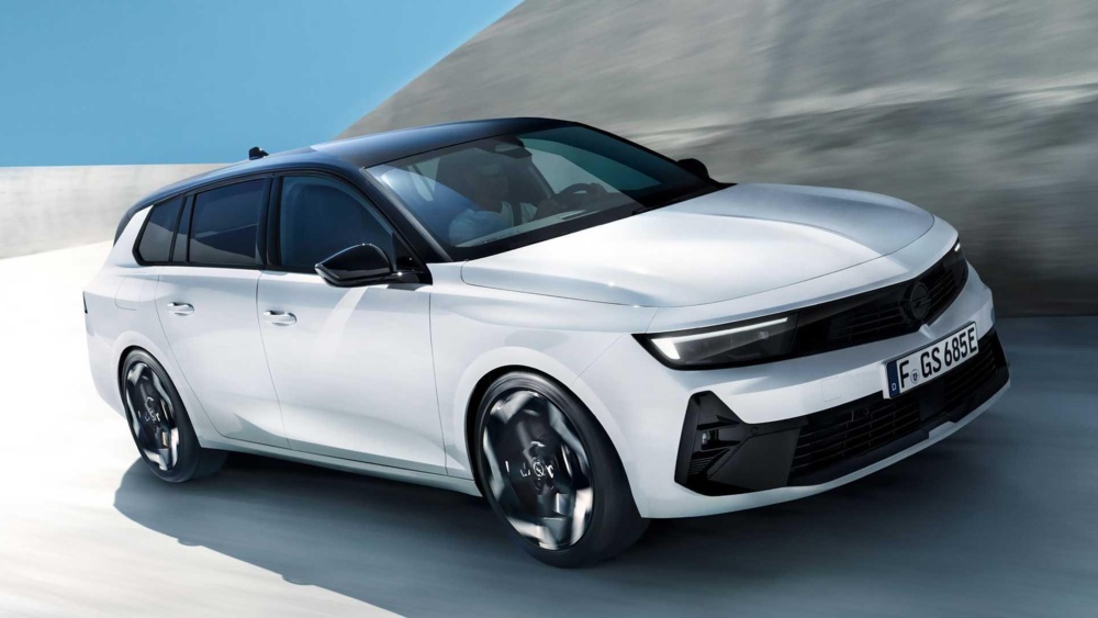 gqnxmpst_6334a2b43d97a_opel-astra-gse-2023-5.jpg