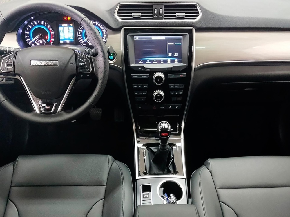 crmgnbfy_5e68c9c43307d_haval_h2_2.jpg