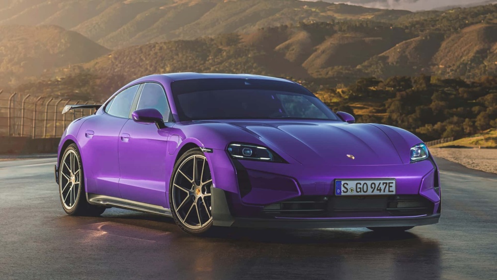 2025-porsche-taycan-turbo-gt