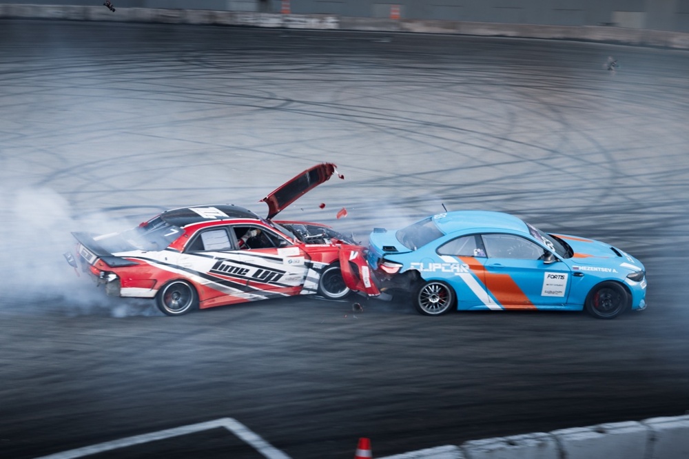 BOMB6697 — крупный размер