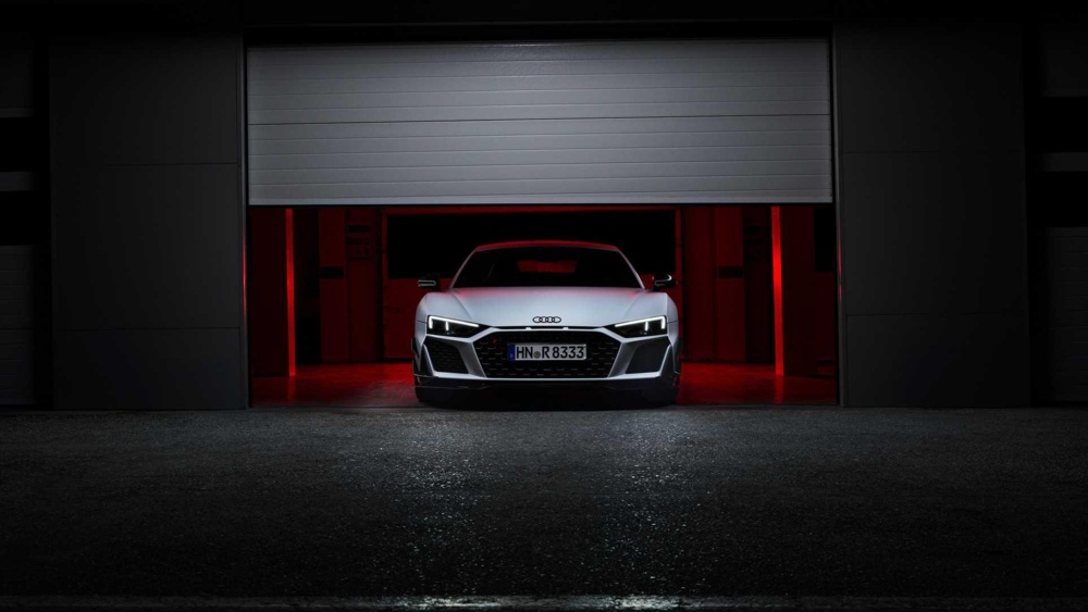 ureflmzy_633c505acf24b_2023-audi-r8-v10-gt-rwd-7.jpg