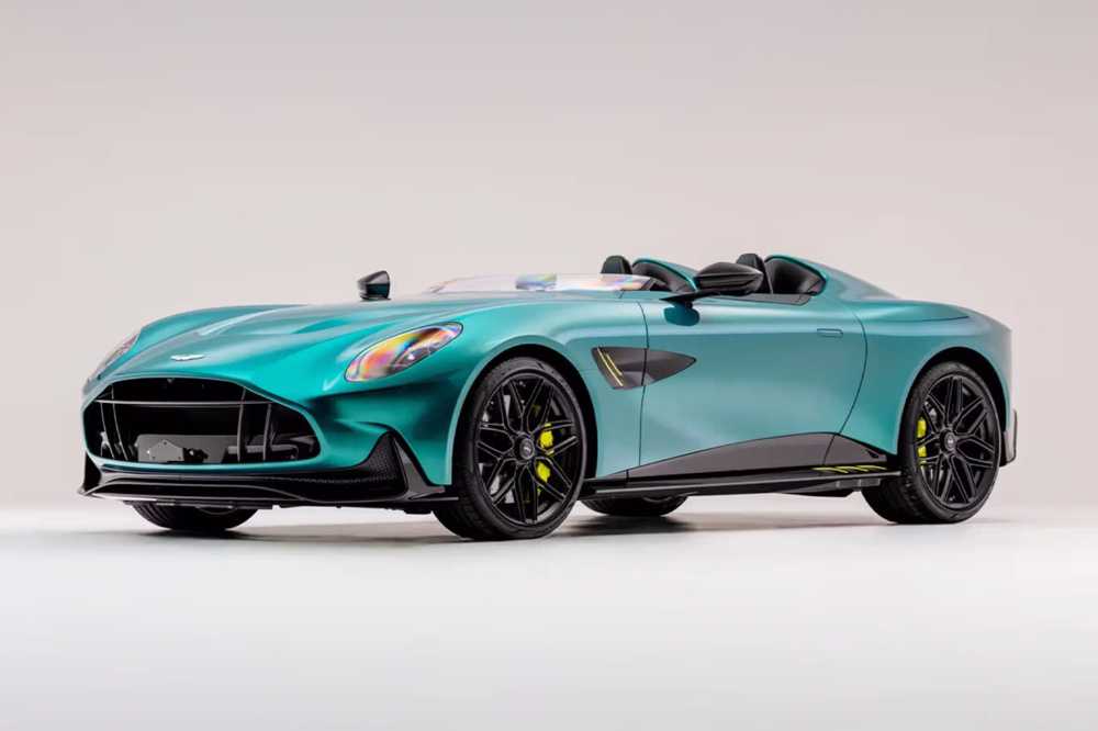 https_hypebeast_com_image_2025_04_18_fernando_alonso_signed_aston
