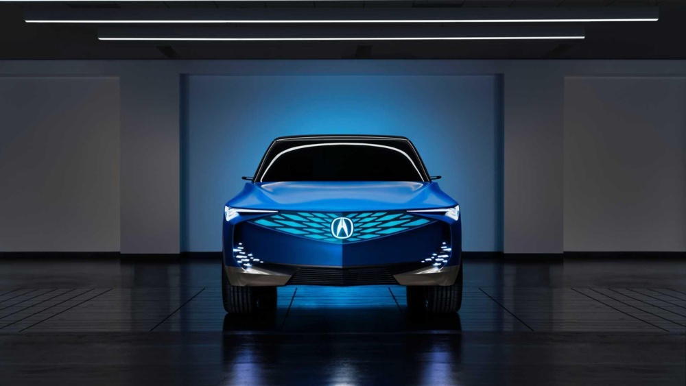 lmciubop_62ff6ed336ff6_acura-precision-ev-concept-exterior-front-view-lights-on.jpg