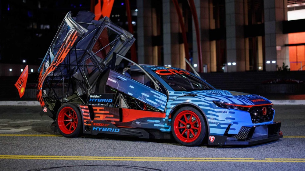 rnmdqfha_63ff28f5e8d82_honda-cr-v-hybrid-racer-by-hpd-6.jpg