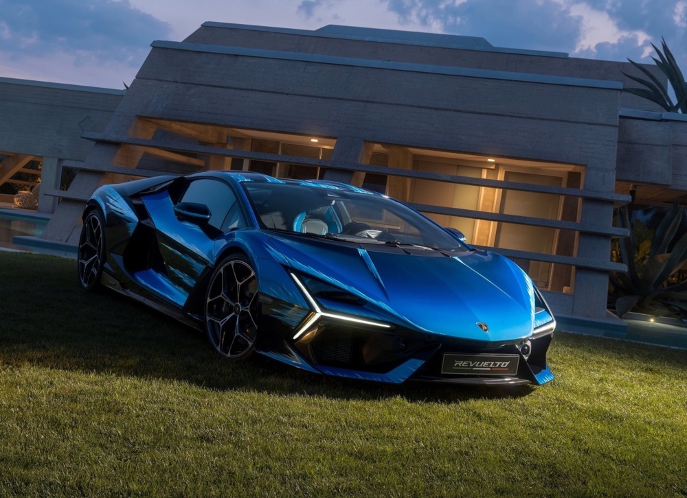 Lamborghini-Revuelto_Opera_Unica-2024-1600-02