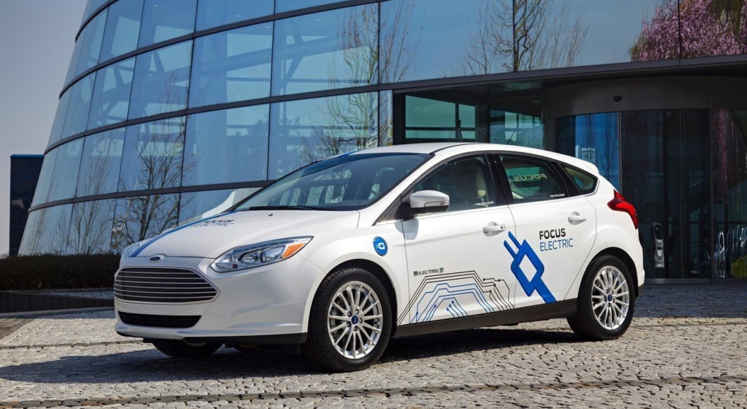 Впервые в истории рыночная стоимость Ford превысила 100 млрд долларов