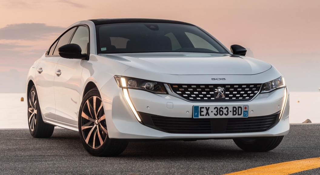 Новый Peugeot 508 частично рассекречен на видео