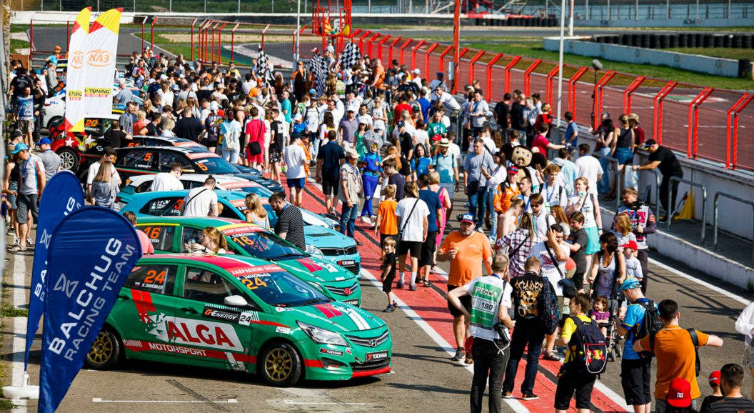 Эффектное возвращение: как прошёл шестой этап G-Drive СМП РСКГ Туринг