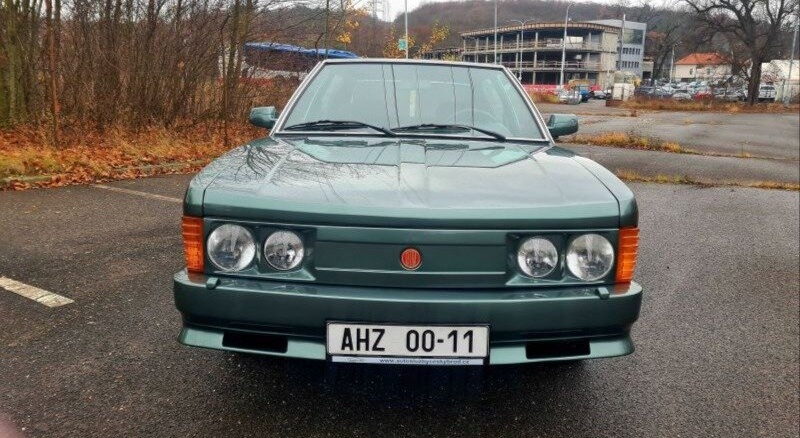 На продажу выставлен редкий люксовый седан Tatra 613 Electroniс