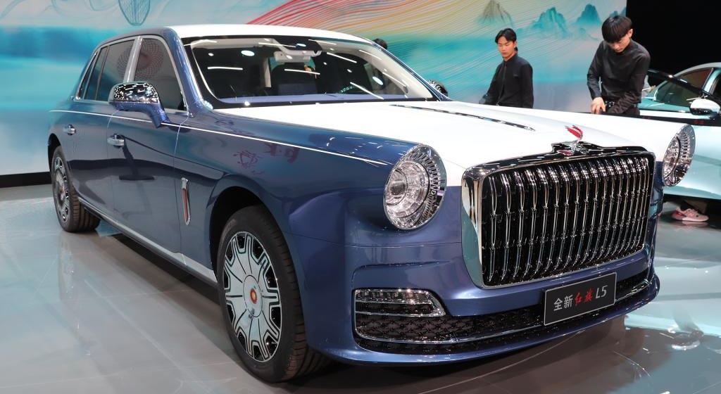Hongqi выпустил свой самый дорогой лимузин L5
