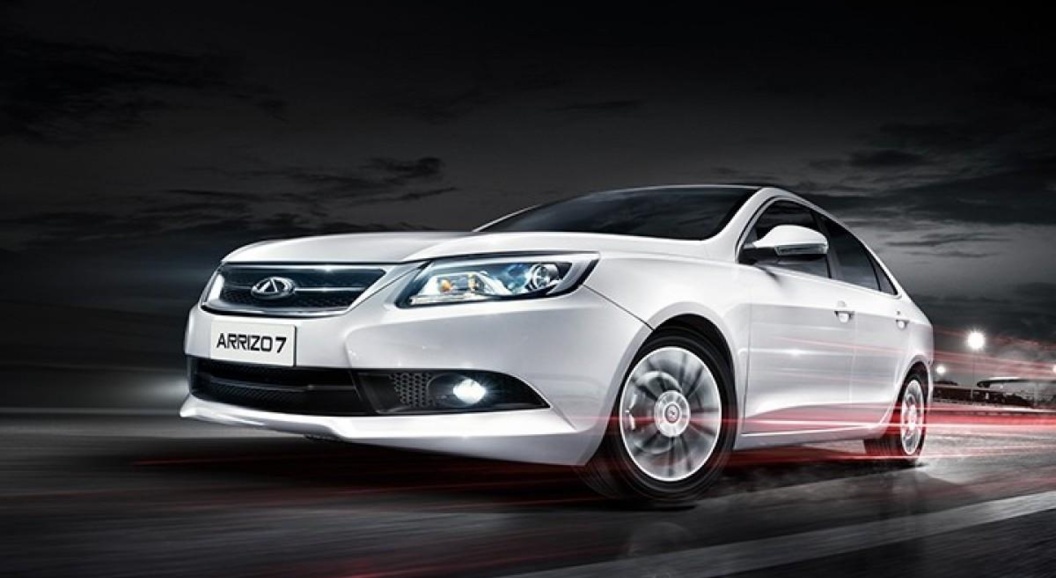 На тестах был замечен абсолютно новый седан от Chery