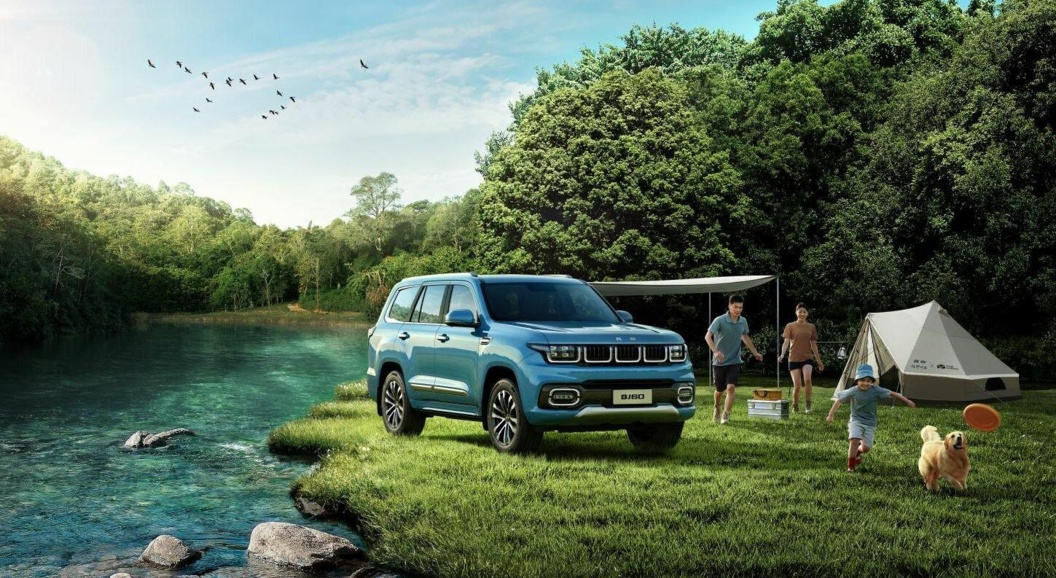 BAIC показал гибридный внедорожник в стиле Jeep