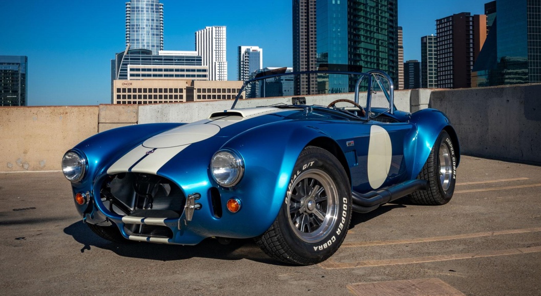 Топ-5 ярких автомобильных коллабораций в истории