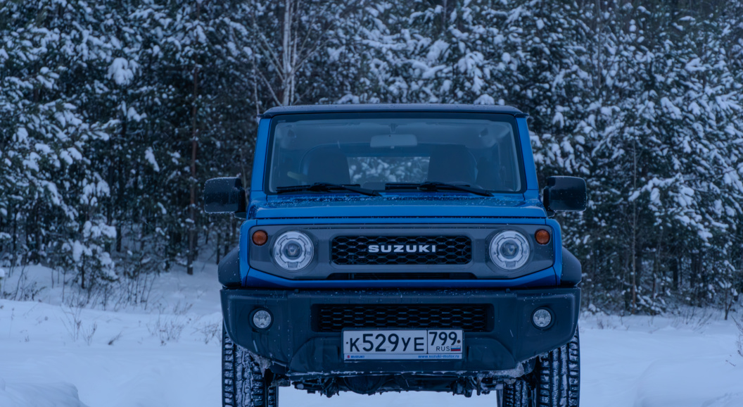 Suzuki Jimny. Идеальный «малыш» для загородной жизни
