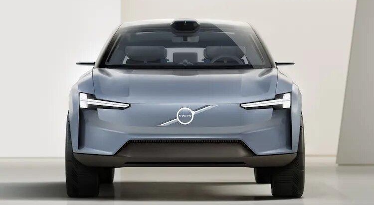 Volvo анонсировал &laquo;самый безопасный в мире&raquo; флагманский электрокросс