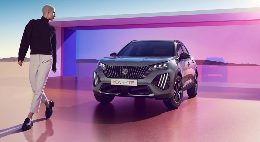 Обновлённый кроссовер Peugeot 2008 получил переработанную внешность и улучшенную технику