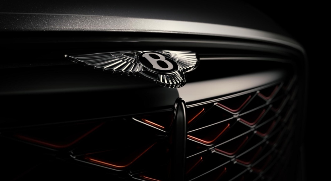 Роскошный гранд-турер Bentley Mulliner Batur раскрыли на первом видео