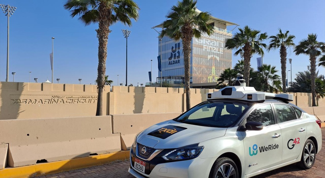 В ОАЭ выдали первую лицензию на эксплуатацию беспилотных авто