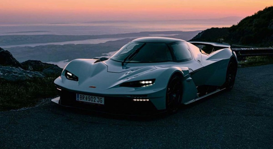 Производитель мототехники выпустил новый суперкар KTM X-Bow GT-XR