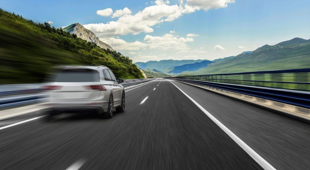 Жажда скорости: подборка быстрых спорткаров на каждый день