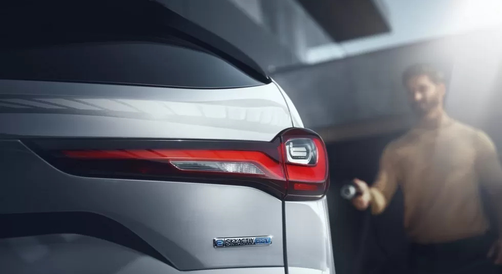 Mazda раскрыла характеристики самого мощного мотора для нового кроссовера CX-90
