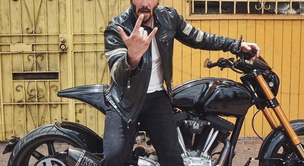 Киану Ривз и его мотоциклы: ошеломительная коллекция актёра