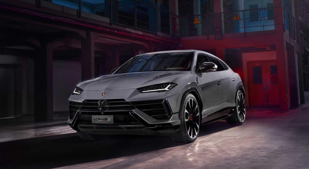 Lamborghini обновил базовый кроссовер Urus