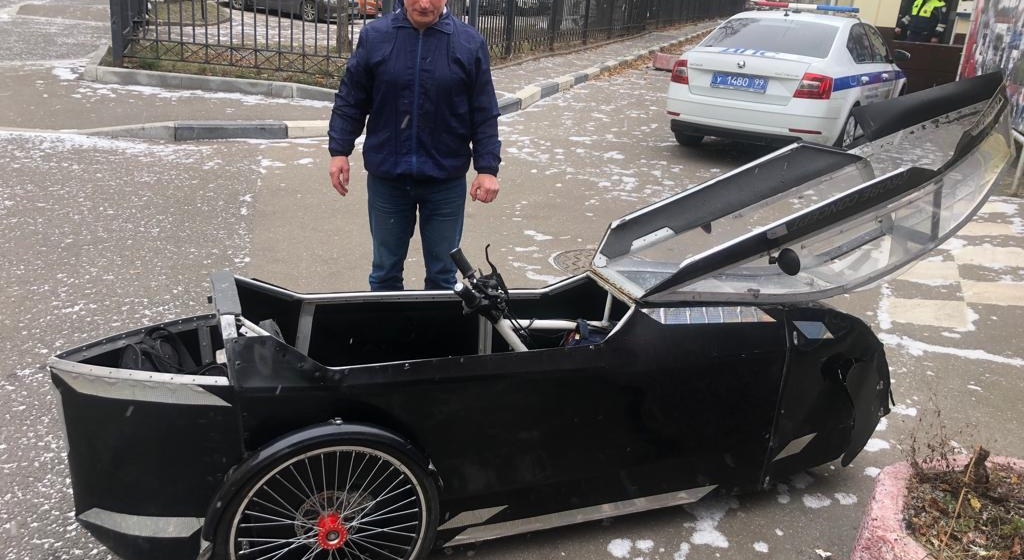 В Москве оштрафовали владельца самодельного «бэтмобиля»