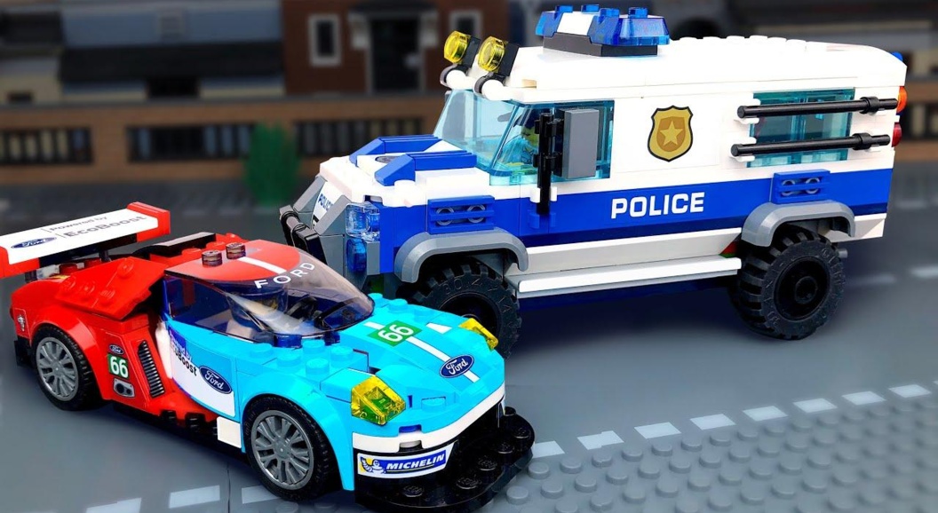Идея подарка на 23 февраля: топ-7 конструкторов Lego