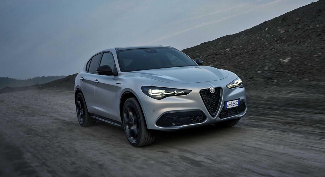 Alfa Romeo обновила седан Giulia и кроссовер Stelvio