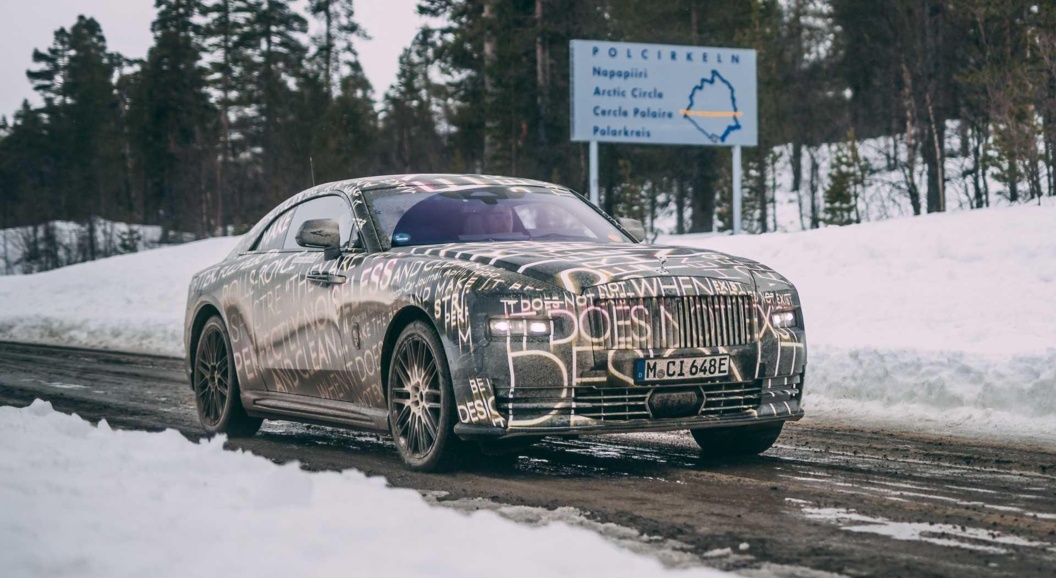Rolls-Royce протестировал свой первый электрокар в экстремально холодных условиях