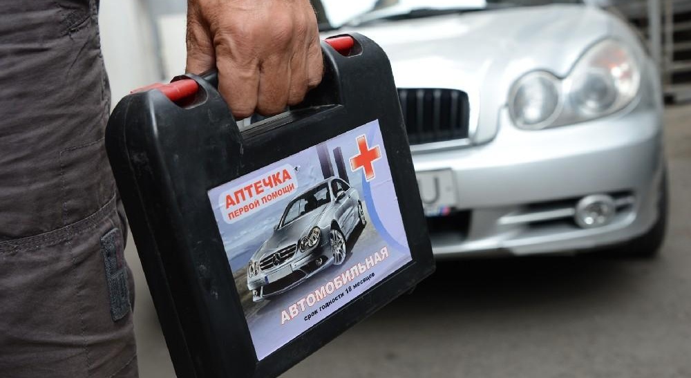 Как собрать аптечку для своего автомобиля