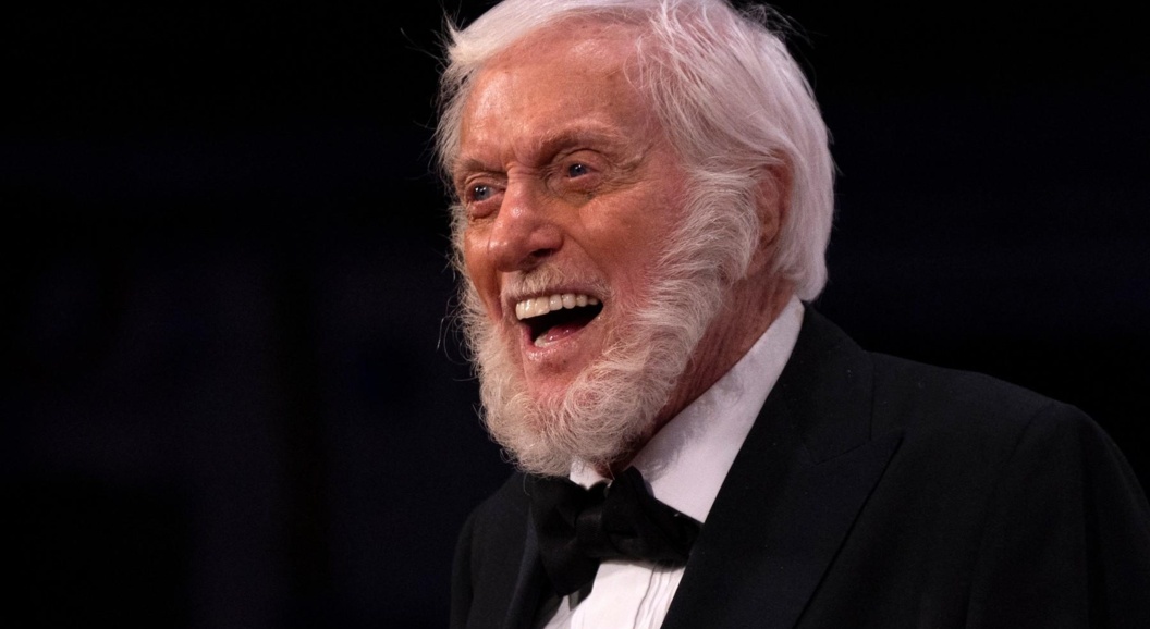 Звезда фильма &laquo;Мэри Поппинс&raquo; Дик Ван Дайк попал в ДТП