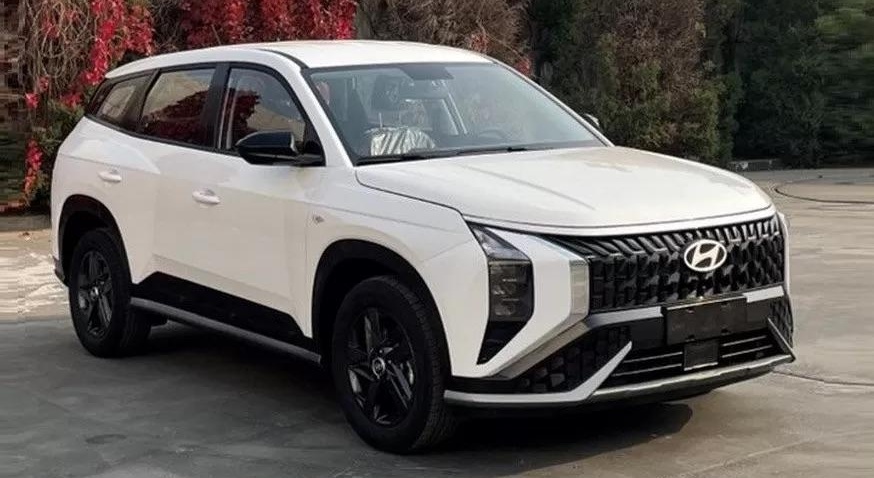 Появились первые &laquo;живые&raquo; снимки нового кроссовера Hyundai Mufasa