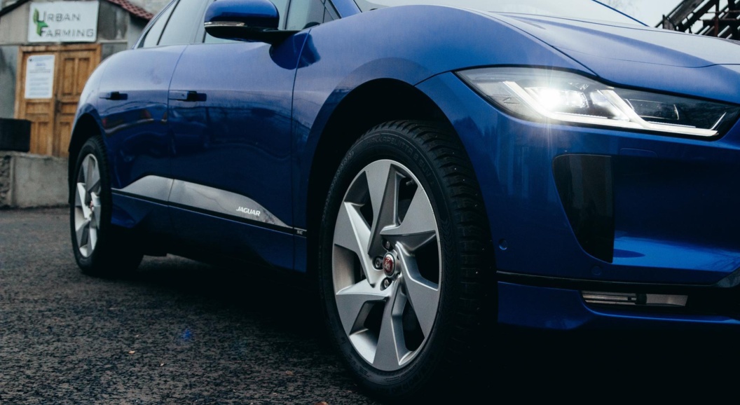 Последний Jaguar с ДВС посвятят 75-летнему юбилею спортивных авто марки
