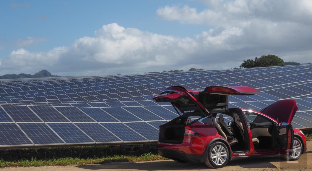 Tesla не разрешает жителю Гавайев пользоваться своими же солнечными батареями