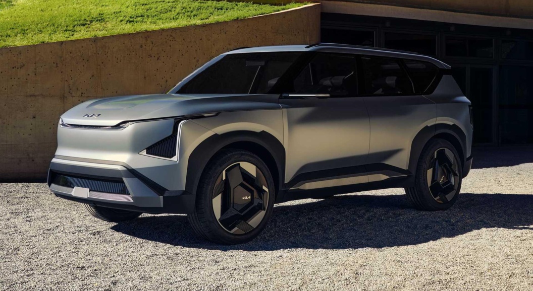 Kia показала будущий глобальный электрокроссовер EV5