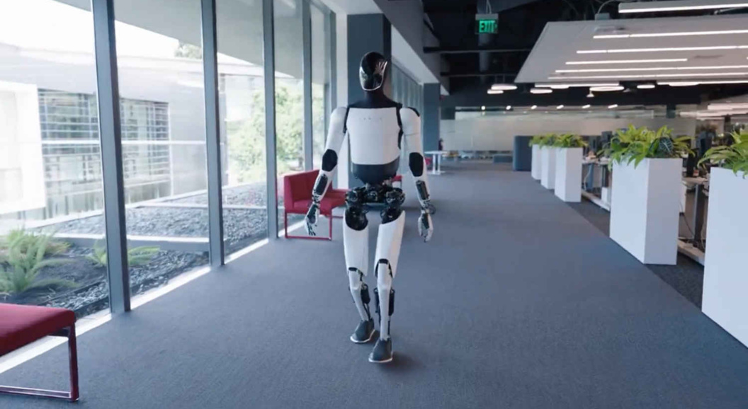 Tesla отправила робота Optimus на работу в офис