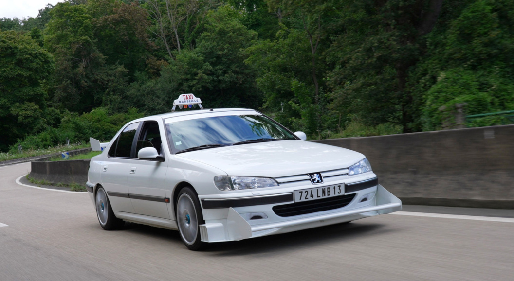 Копию знаменитого Peugeot 406 из фильма «Такси» сдают в аренду