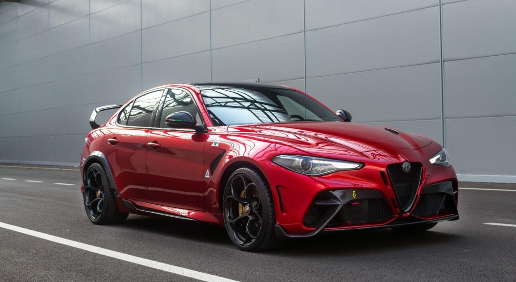 Zagato раскрыл эксклюзивный спорткар Alfa Romeo Giulia SWB на первом видео