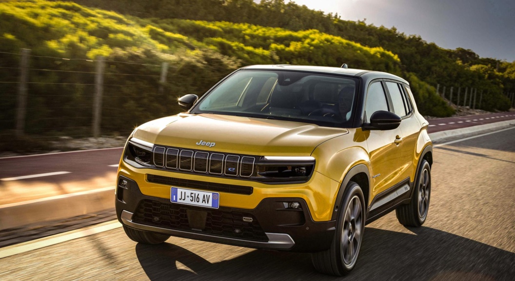 Jeep показал сразу три электрических кроссовера