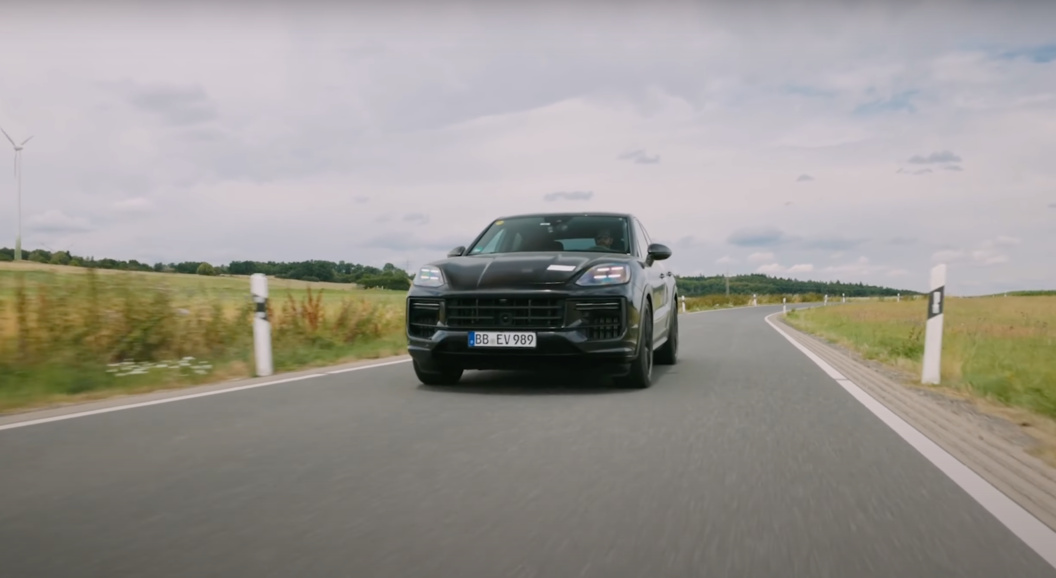 Porsche анонсировала выпуск самого мощного Cayenne в истории